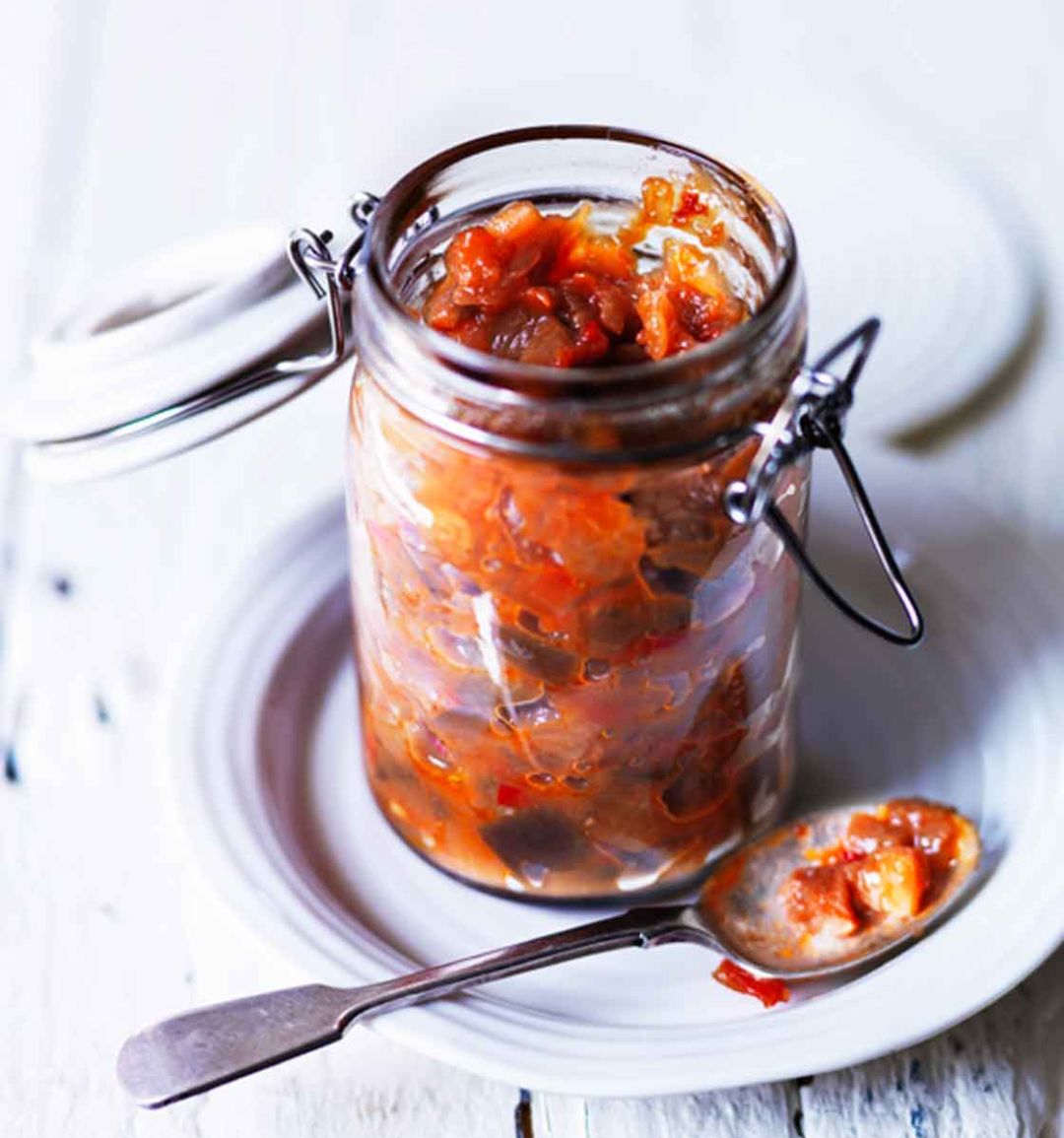 Tomato and aubergine chutney