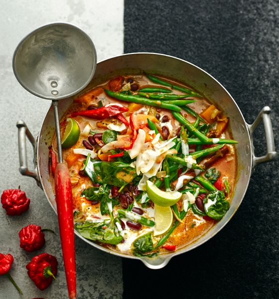 Caribbean vegetable curry