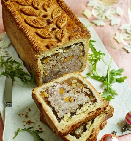 Raised pork, rosemary and apricot pie