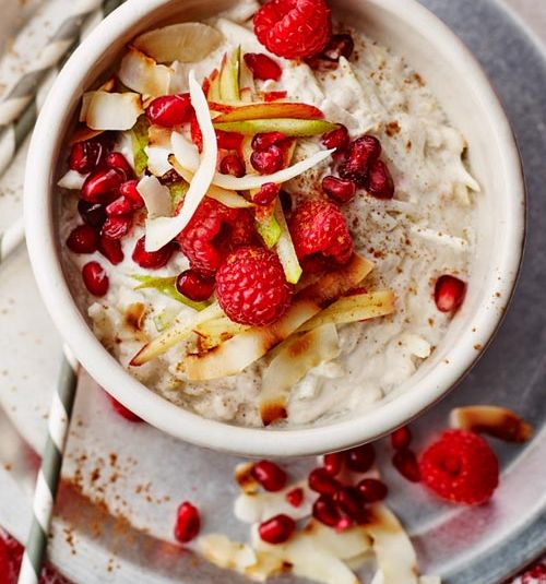 Overnight coconut oats