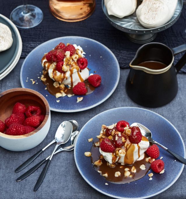 Meringues with hazelnuts, butterscotch and raspberries