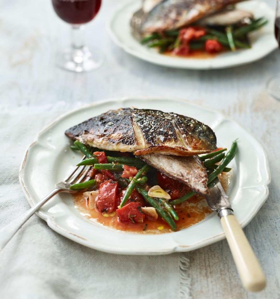 Mackerel with garlicky beans
