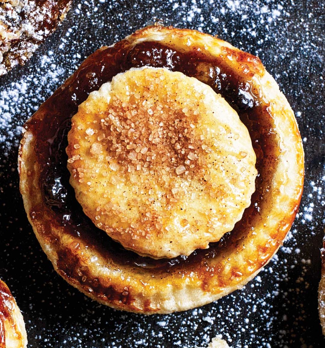 Clementine and cinnamon mince pies