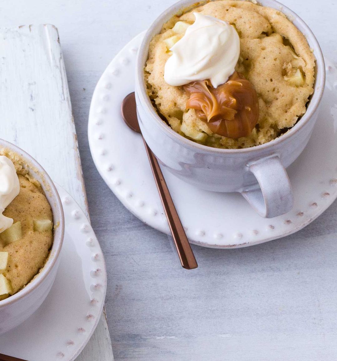 Apple mug cake