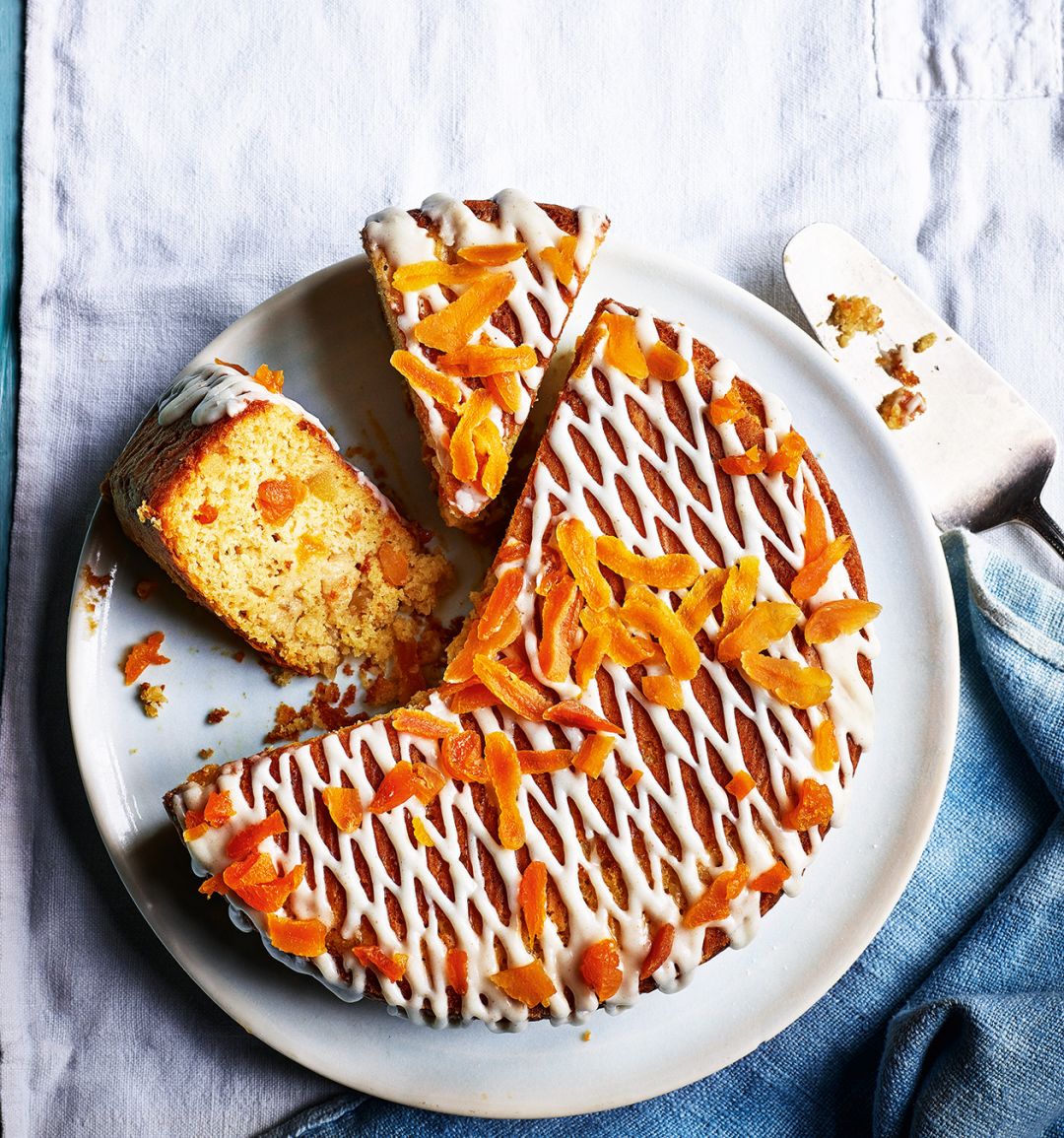 'Skinny' apricot cake