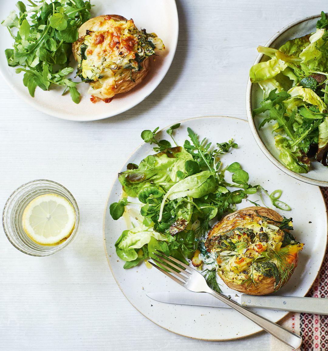 Smoked haddock-stuffed spuds