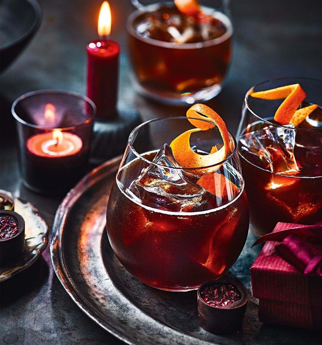 Gingerbread Old Fashioned mocktail