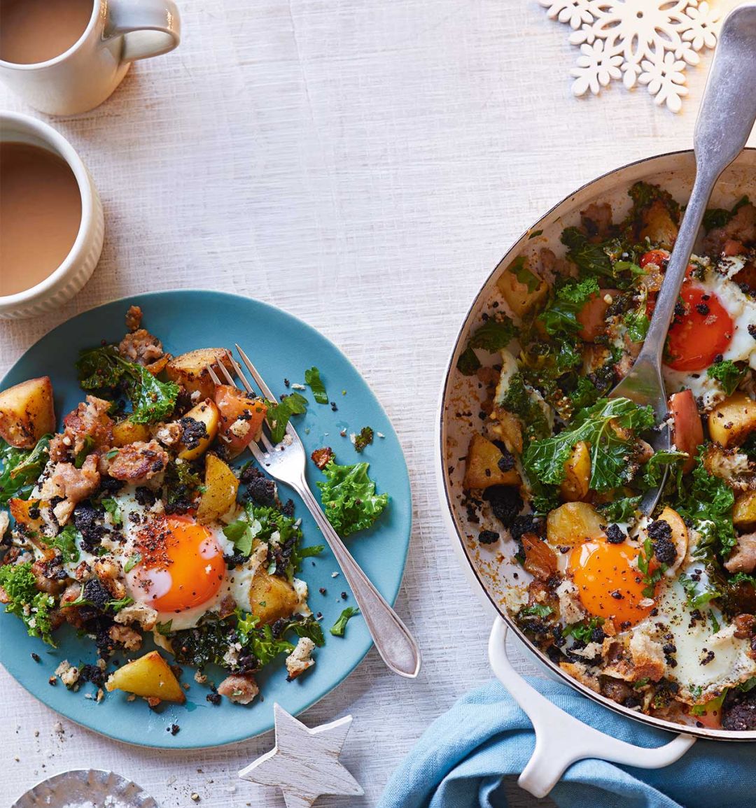 Sausage and apple hash with a black pudding crumb