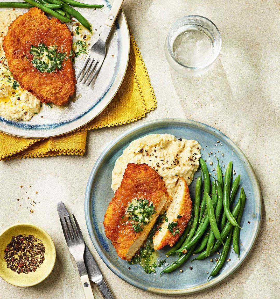 Garlic butter chicken with cheesy cauli mash