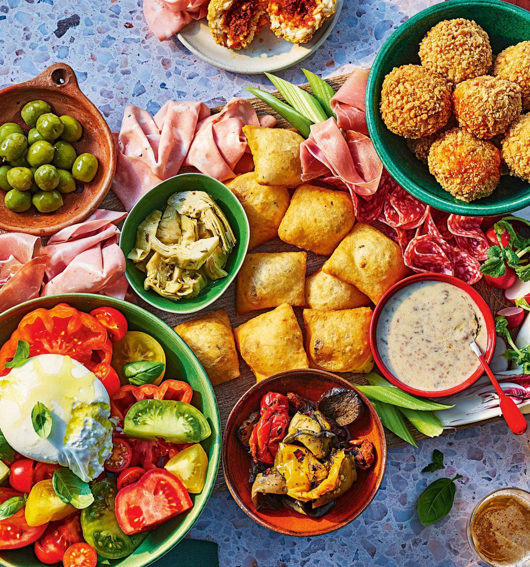 Italian-style sharing board