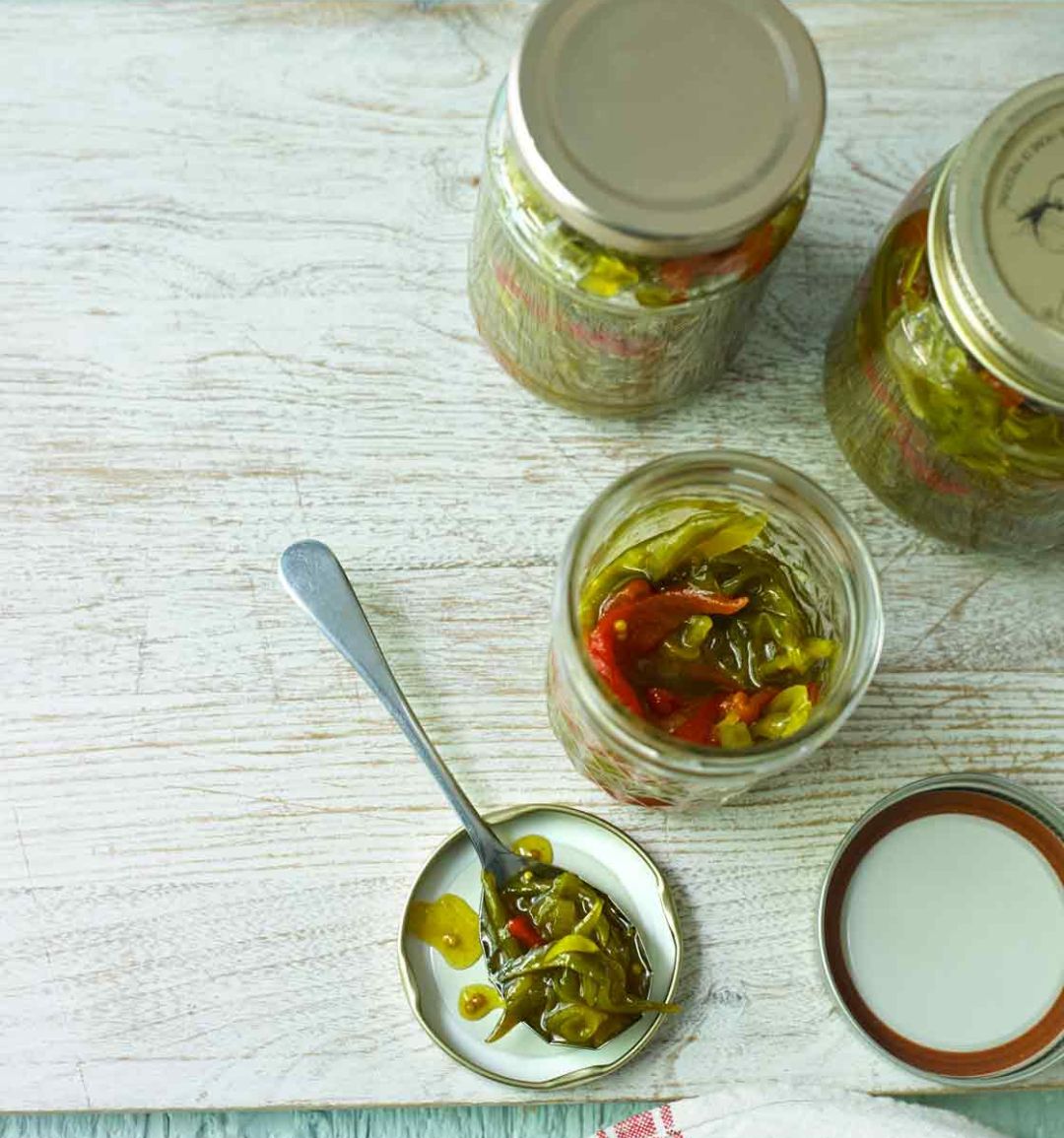 Runner bean and sweet red pepper chutney