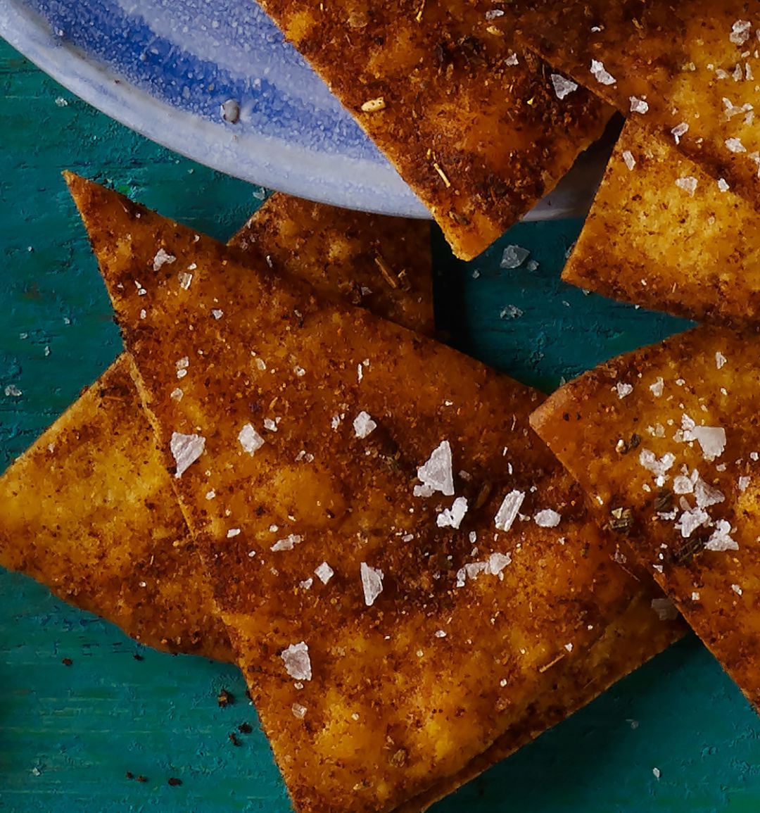 Spicy tortilla chips