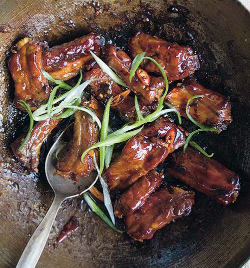 Caramel pork ribs (Thit kho to)