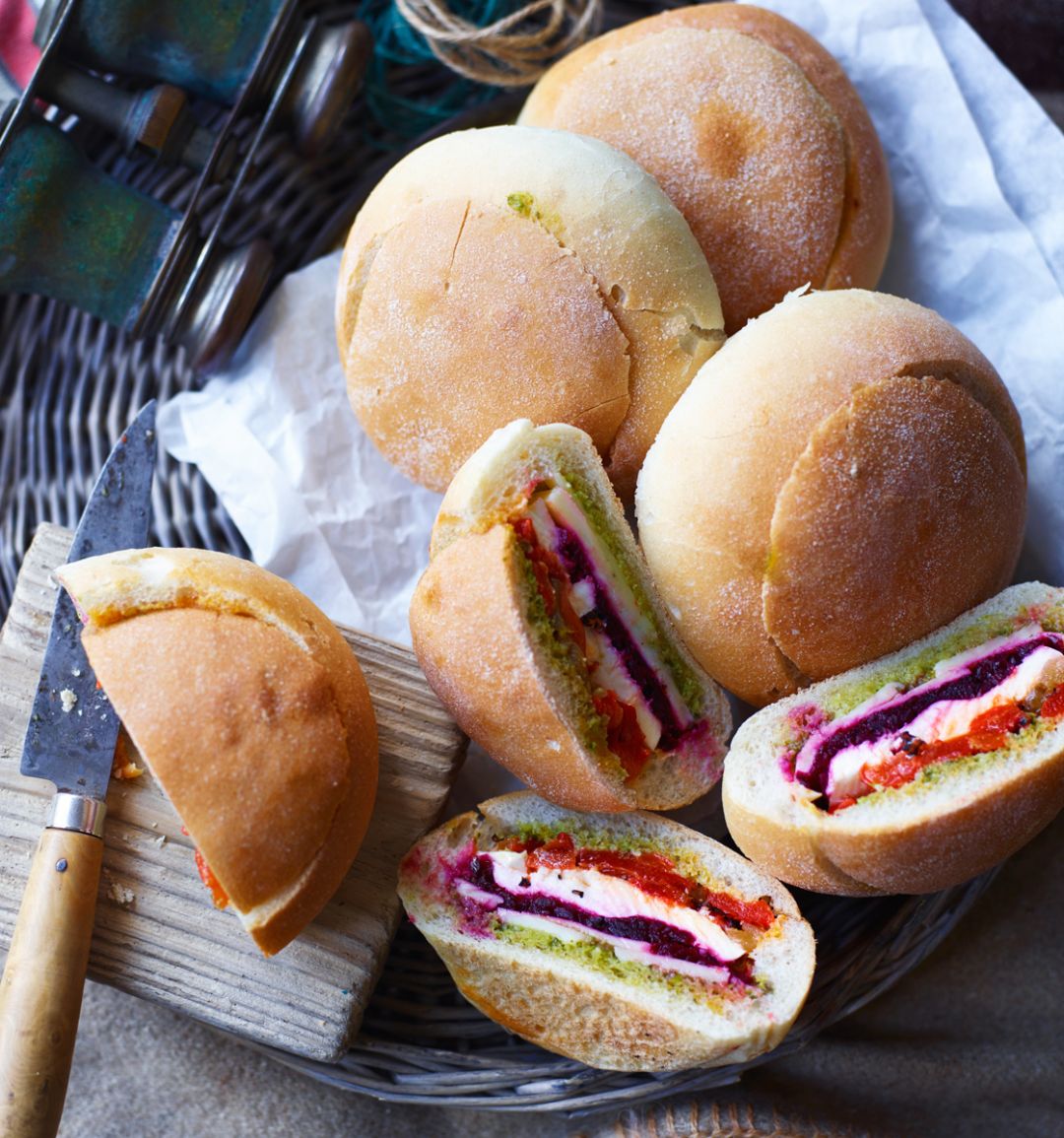 Vegetable-stuffed picnic rolls