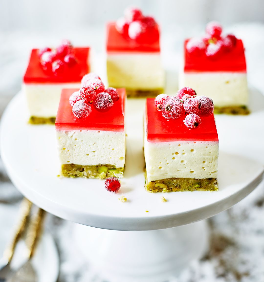 Sugar plum cheesecake bites