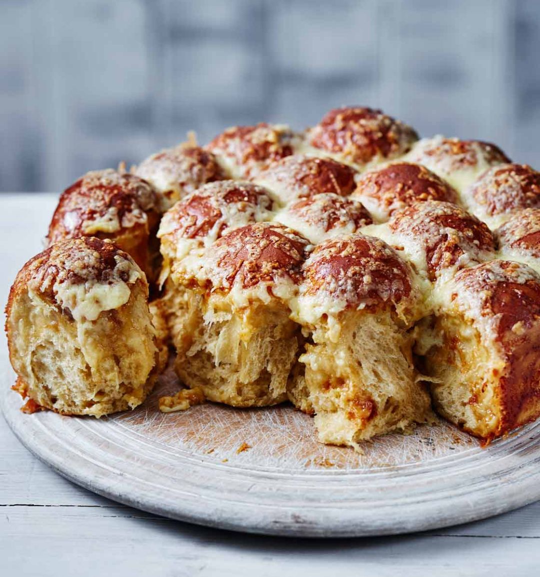 Cheese and Marmite pull-apart bread