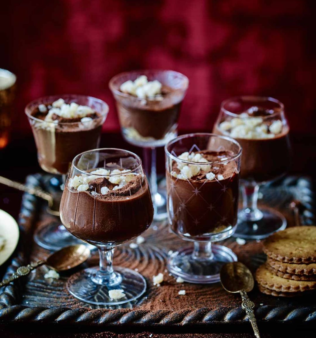 Chocolate, cardamom and ginger pots