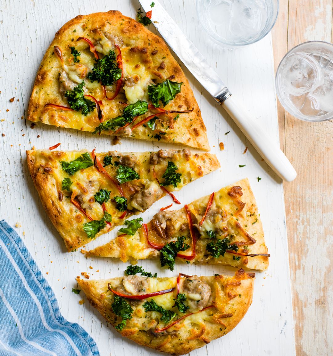 Spicy sausage flatbreads 