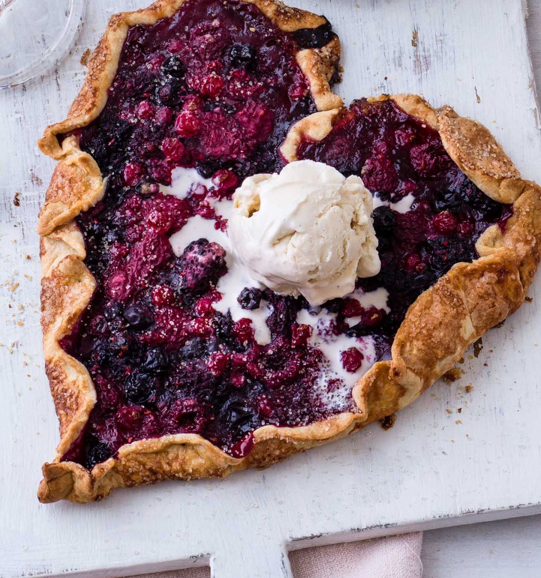 Red berry galette 