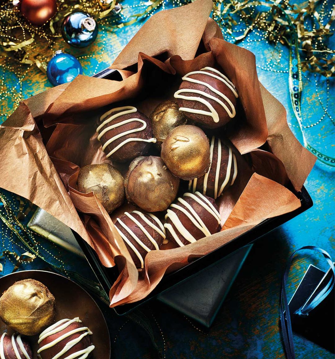 Mulled wine truffles