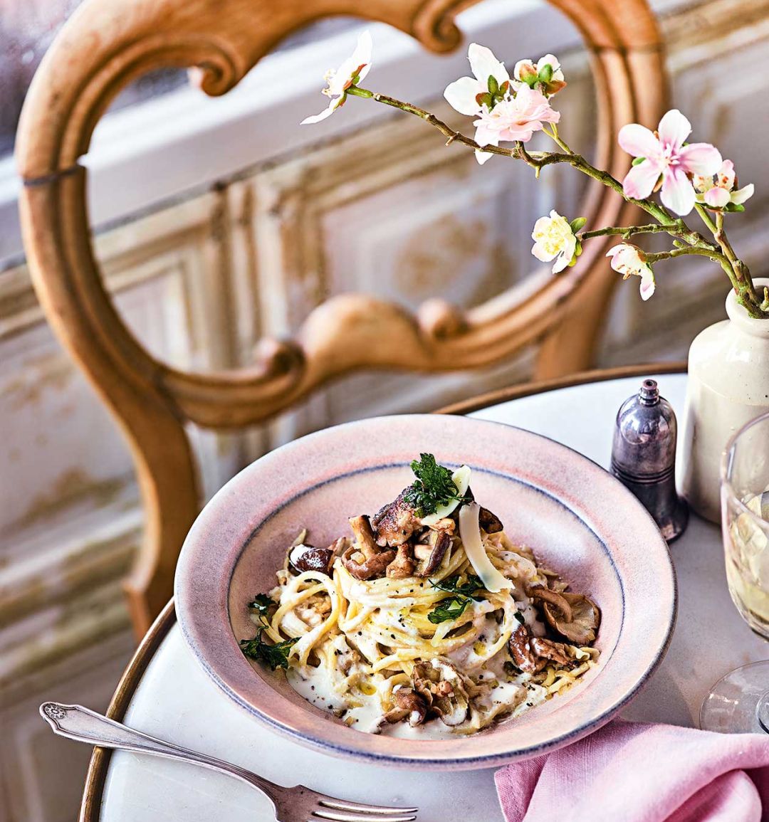Celeriac and mushroom carbonara