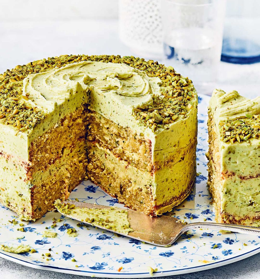 Courgette, pistachio and lemon cake