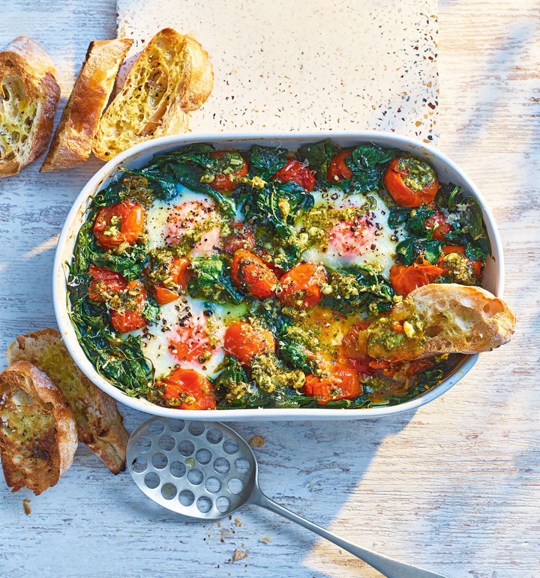 Pesto baked eggs