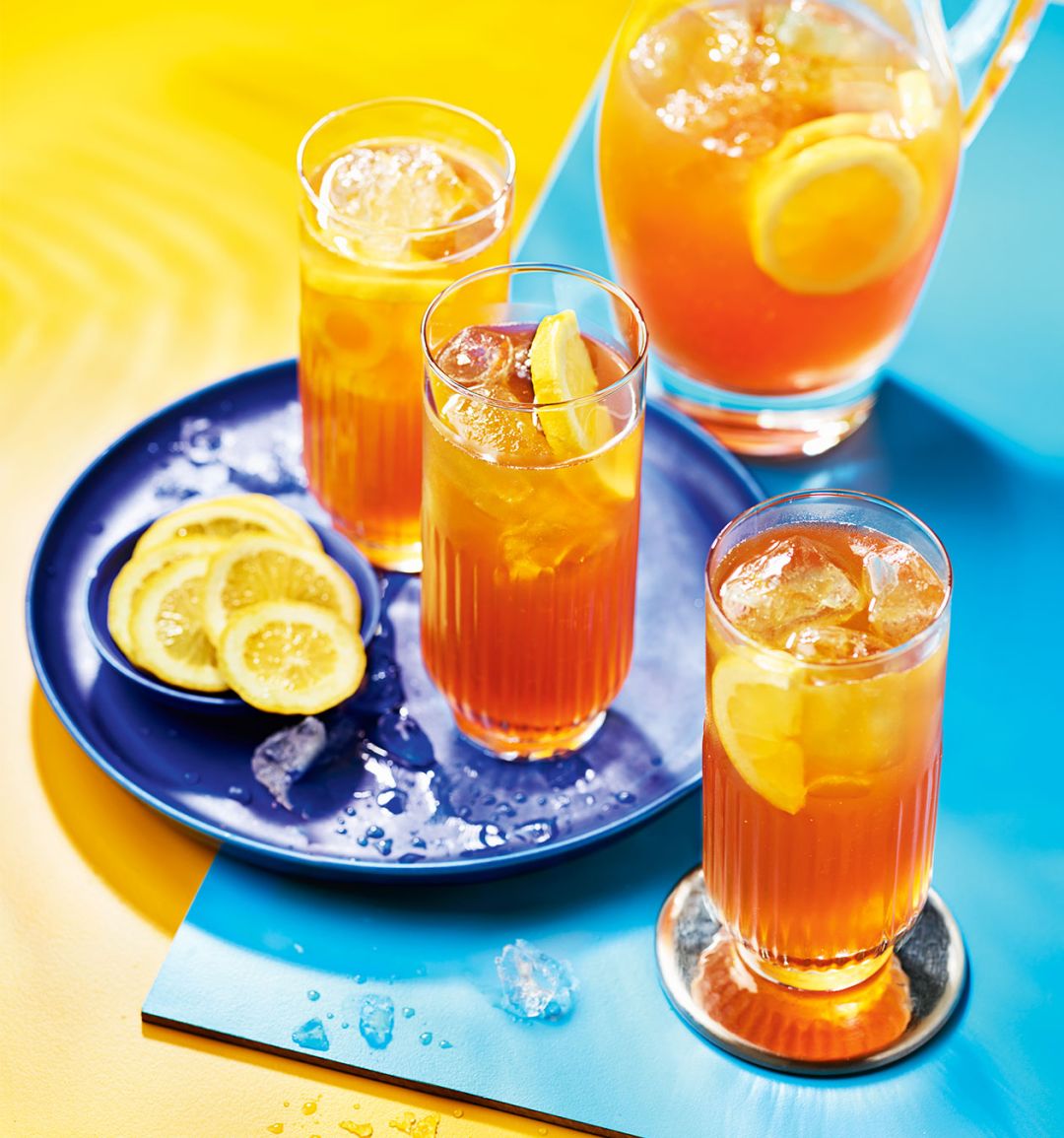Boozy iced tea lemonade