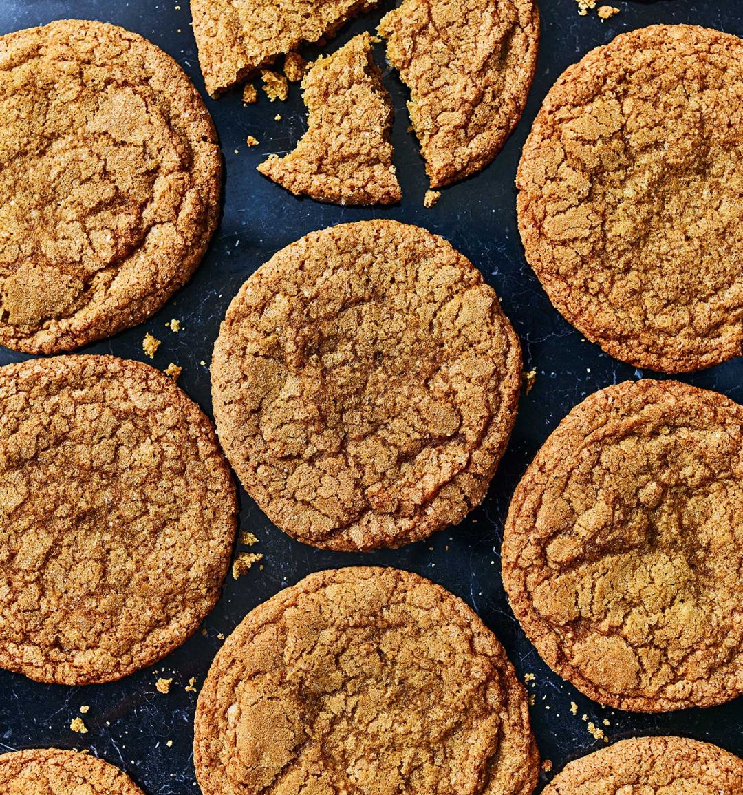 Salted vanilla bean cookies