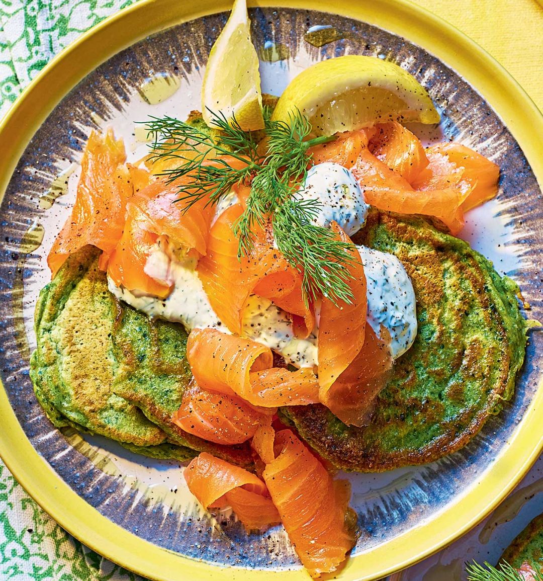 Super green pancakes with smoked salmon