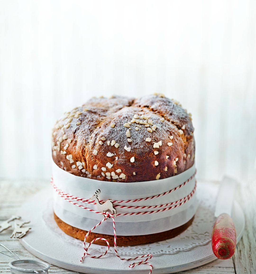 Coffee and maple panettone