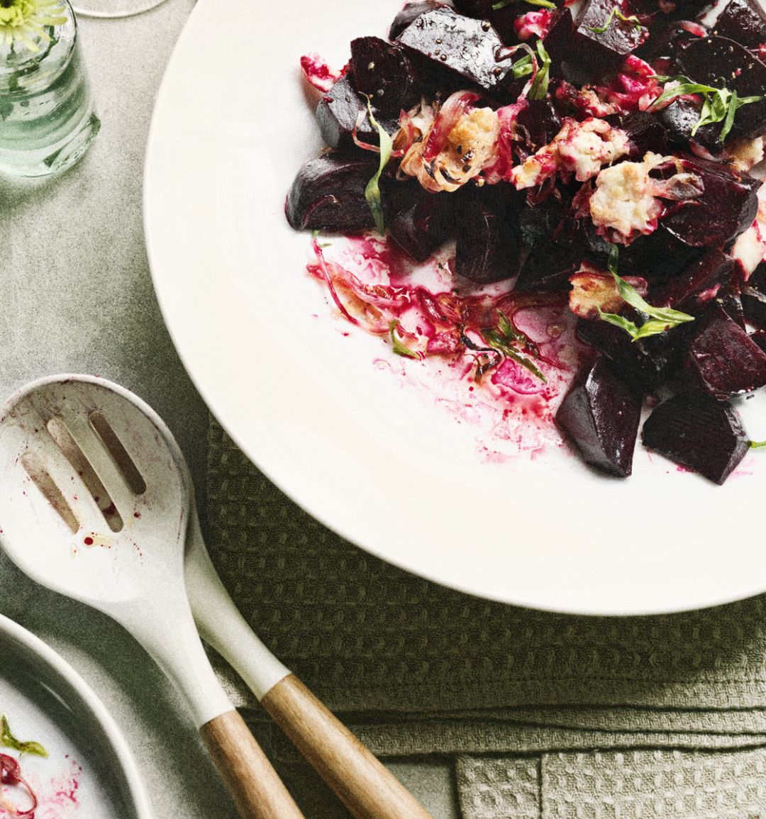 Warm beetroot with goats' cheese and tarragon