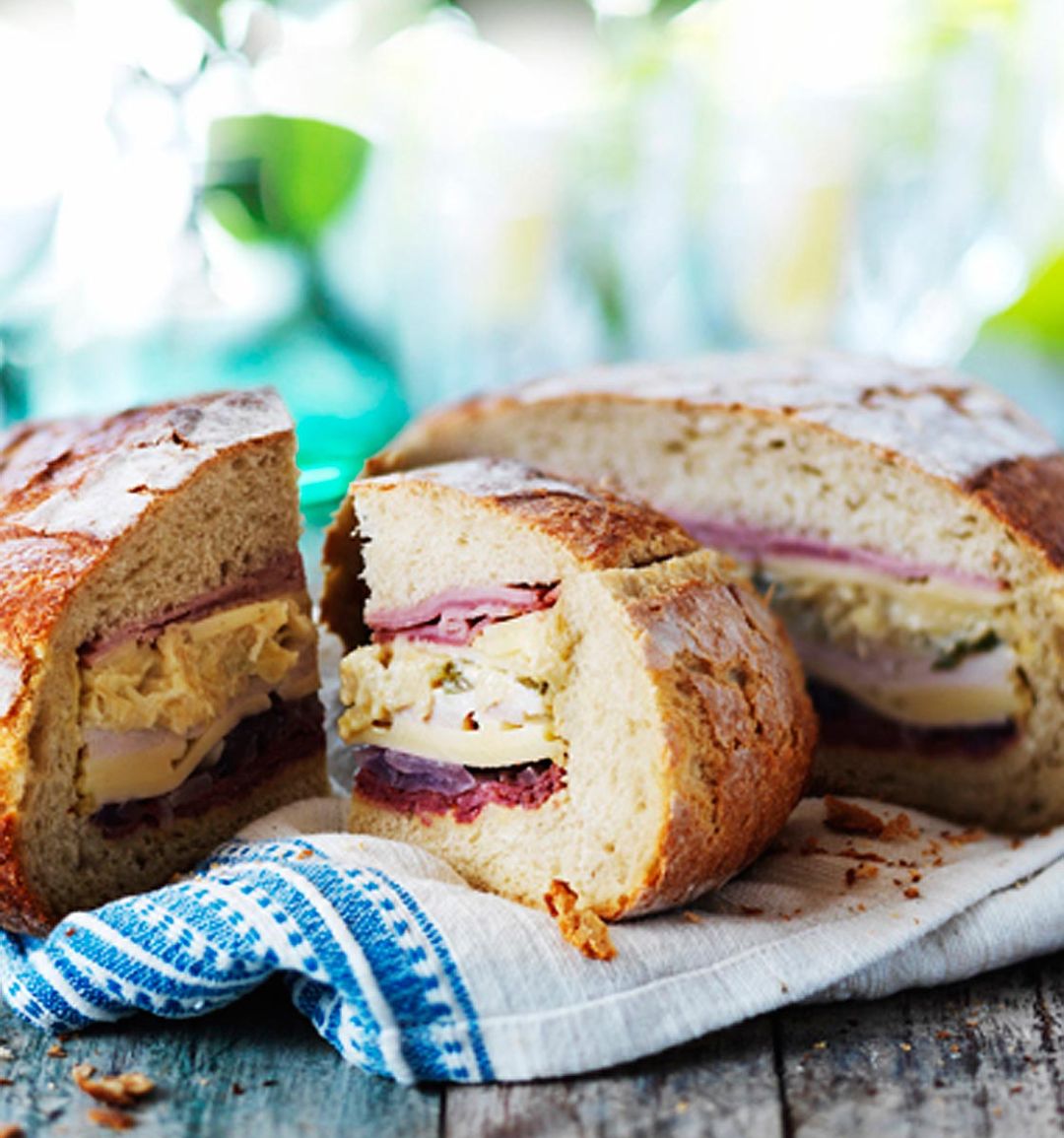 Reuben-style picnic loaf