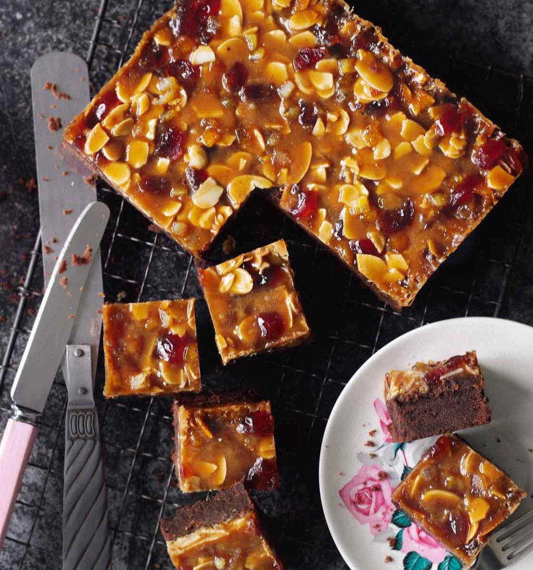 Chocolate shortbread Florentine