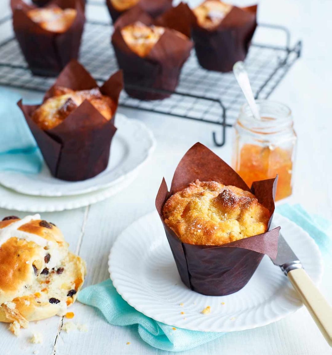 Hot cross bun muffins 