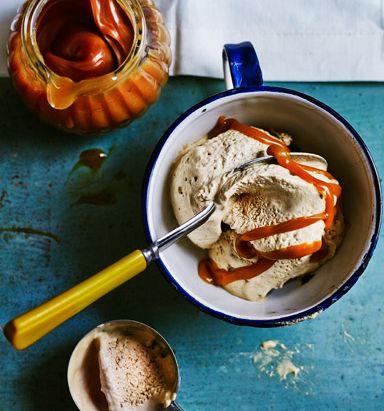 Spiced Guinness ice cream with salted caramel drizzle 