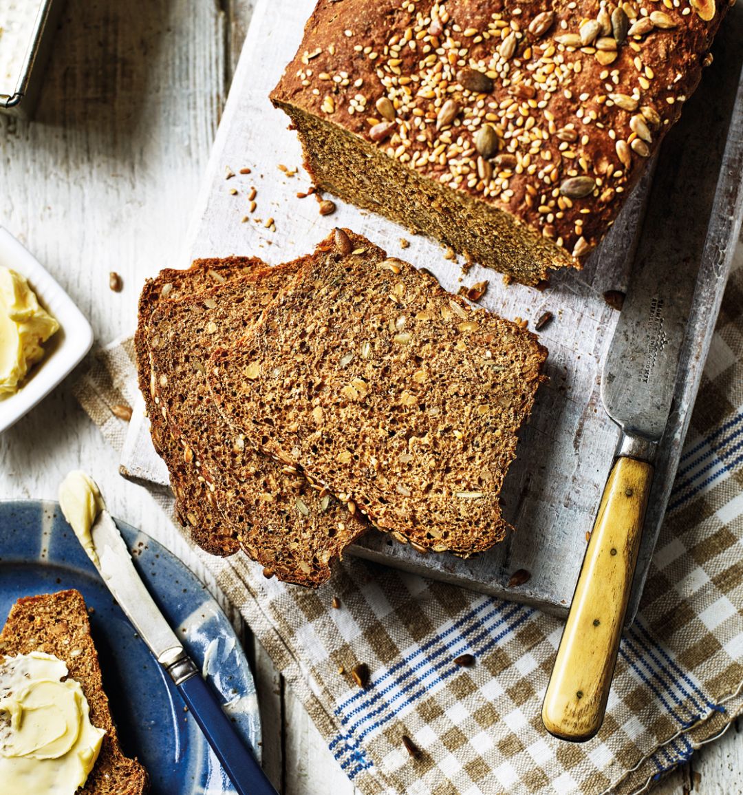 Seed-packed rye loaf