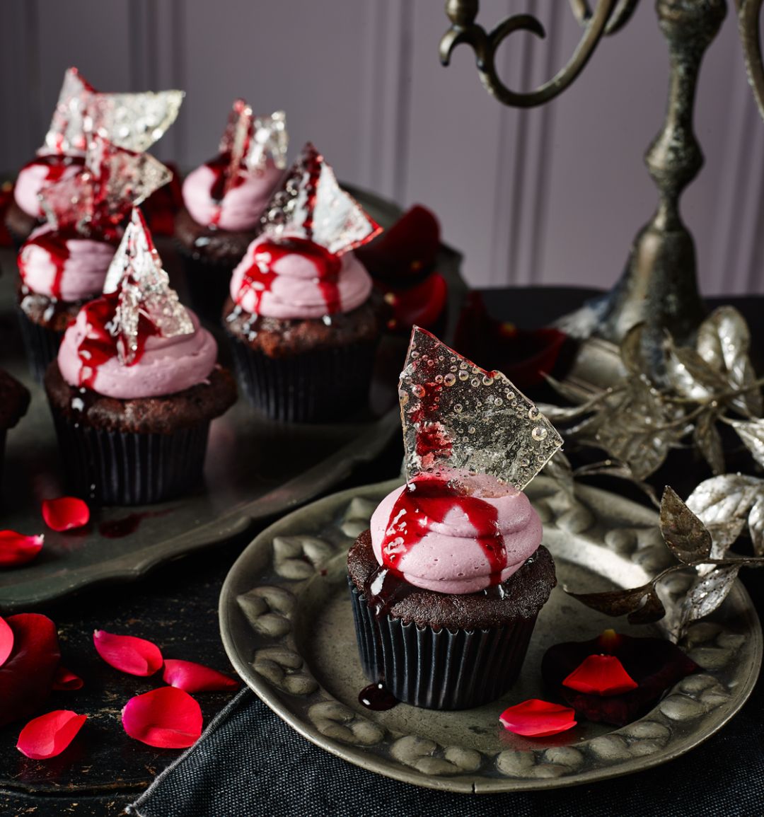 Guinness and cassis cupcake roulette