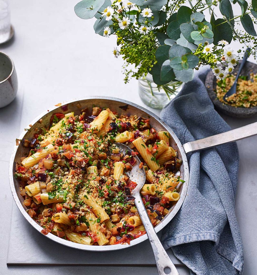 Rigatoni caponata gratin
