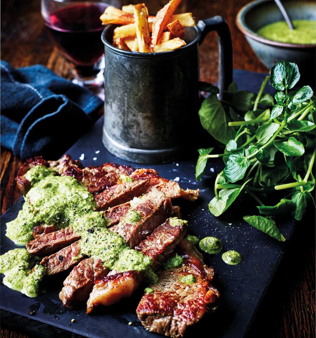 Steak with watercress sauce 