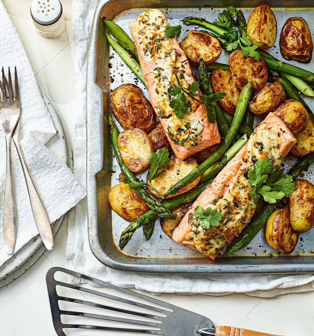 Salmon and asparagus spring traybake