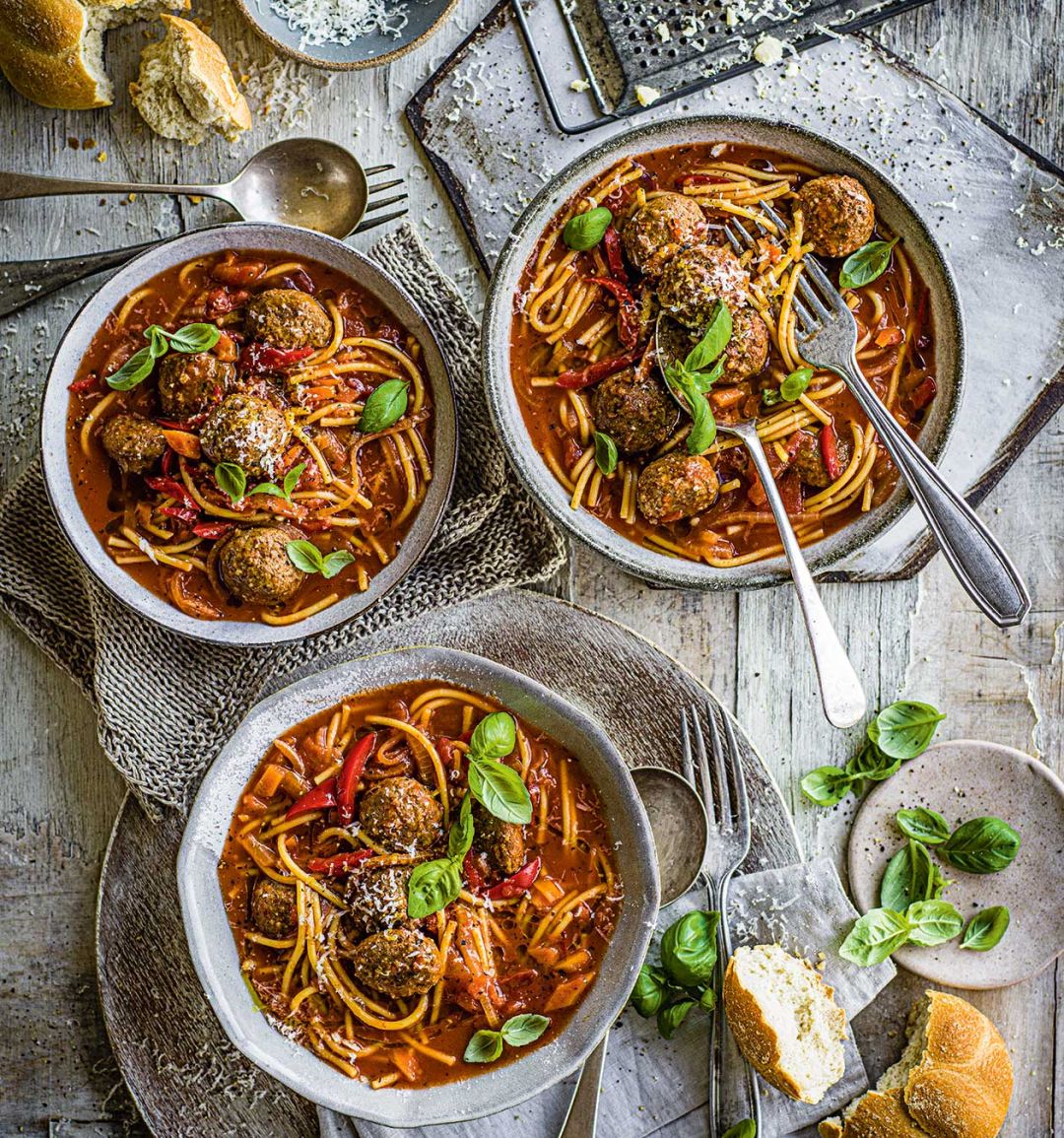 Spaghetti meatball soup