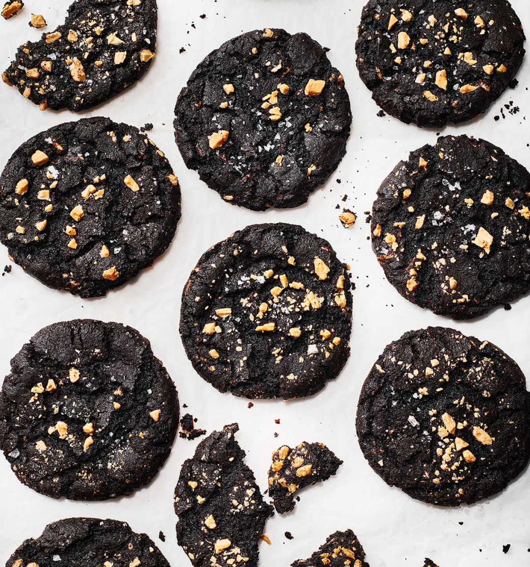 Black stardust cookies