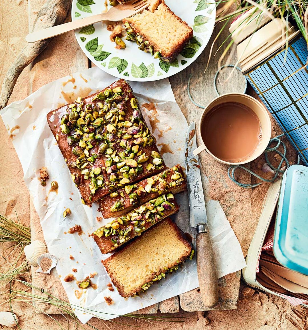 Baklava loaf cake