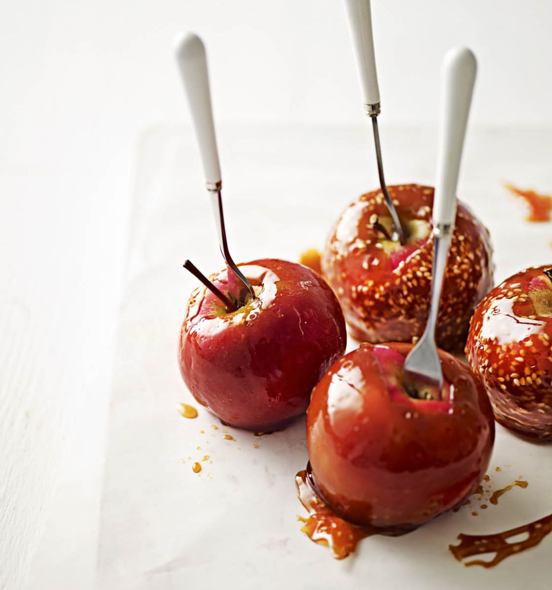 Toffee apples