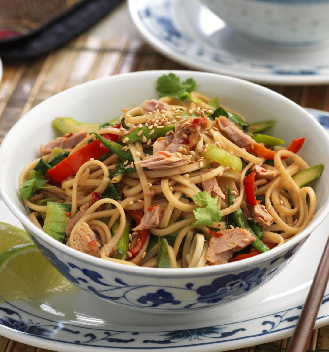 John West chilli and garlic tuna stir-fry
