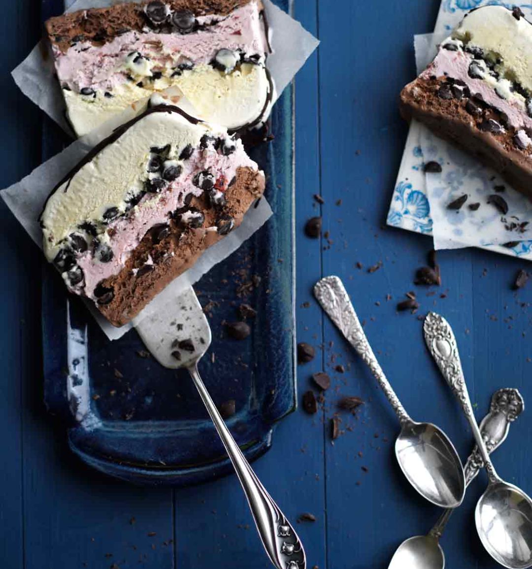 Cheat’s ice-cream cake 