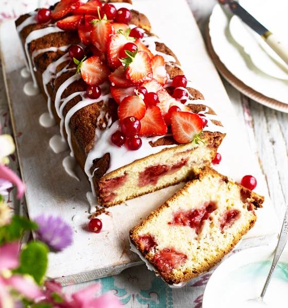 Strawberry and redcurrant loaf cake
