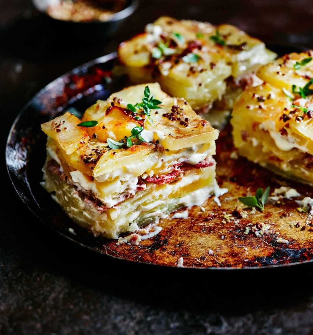 Dauphinoise potatoes with ham hock and mustard