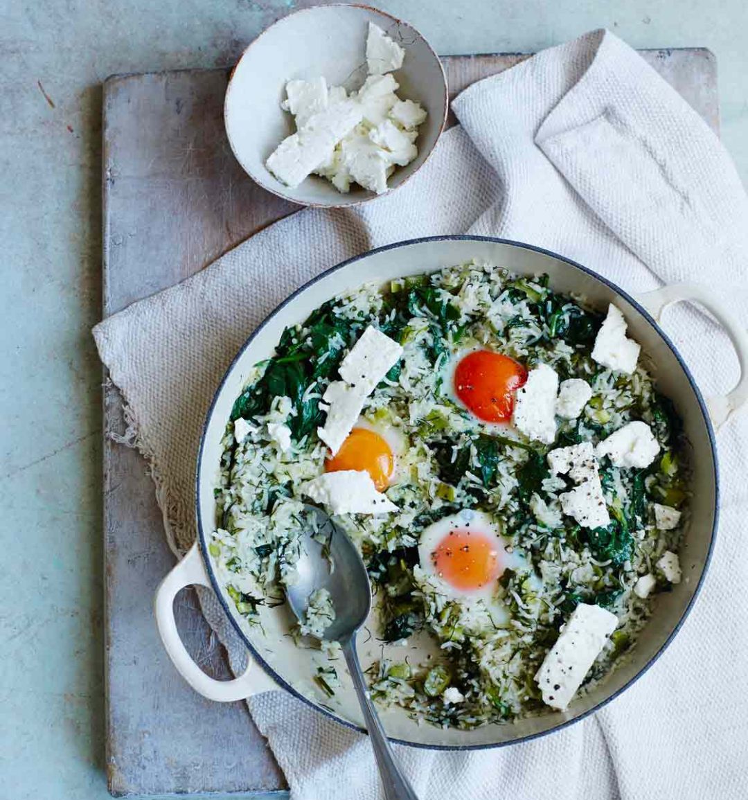 Rice, spinach and eggs with feta